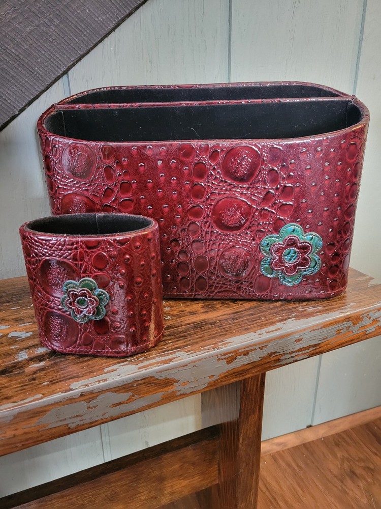 Desk Bill Organizer Faux Alligator Look 12