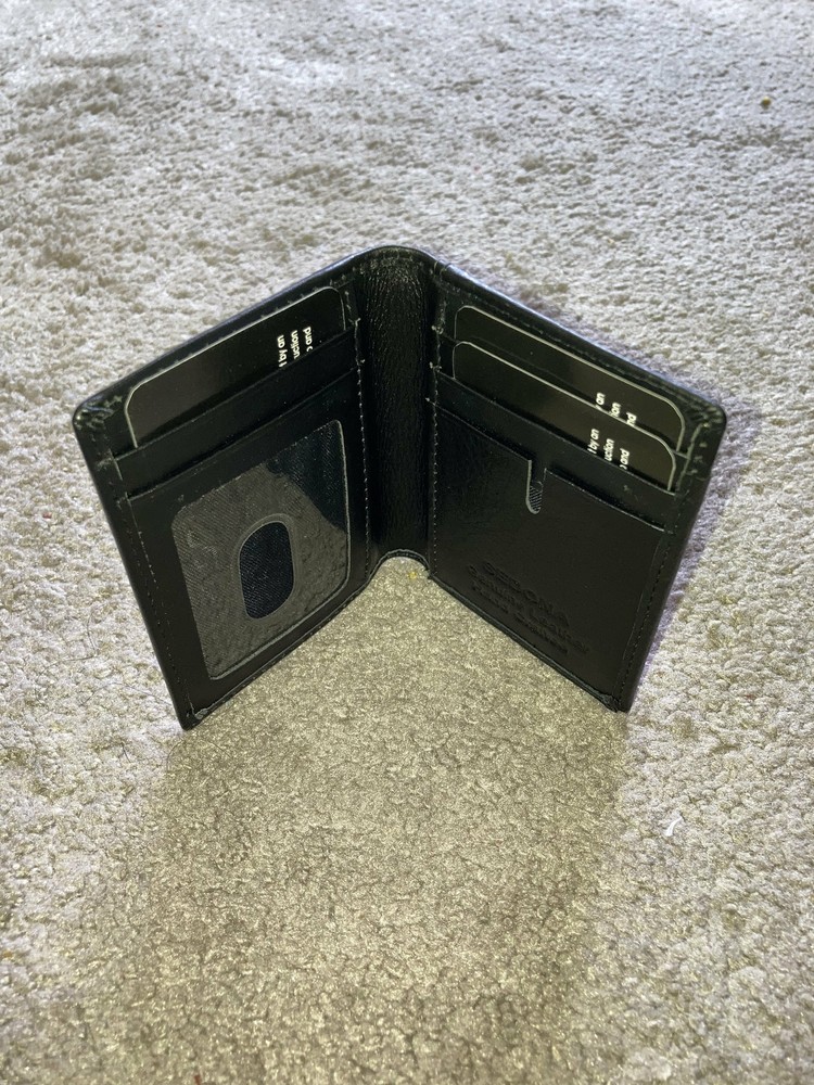 Slim SEDONA RFID-Blocking Leather Credit Card Holder with Dual ID Windows