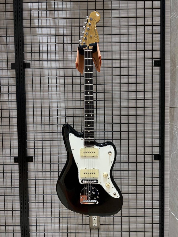 Fender PLAYER  JAZZMASTER   BLK Made in Mexico