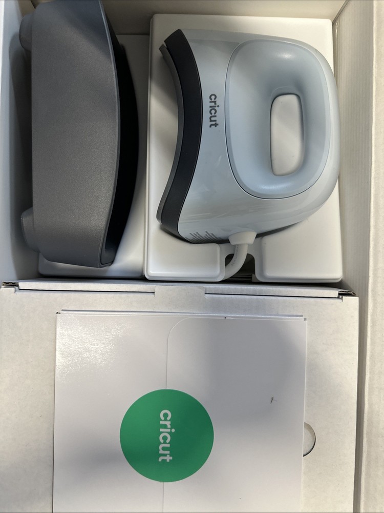 Cricut Hat Press - Smart Heat Press Machine