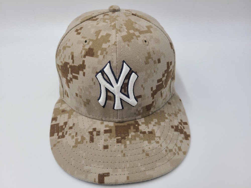 New York Yankees Digital Camo New Era 59Fifty Fitted 7 1/8 Hat Cap Men MLB Brown