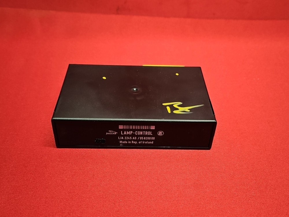 1997 - 2006 Jaguar XK XK8 Coupe Lamp Control Module - LJA2245AD