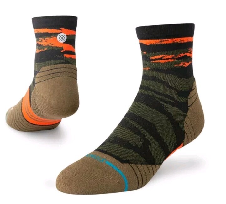 Light Performance Quarter Socks Primal Light Crew