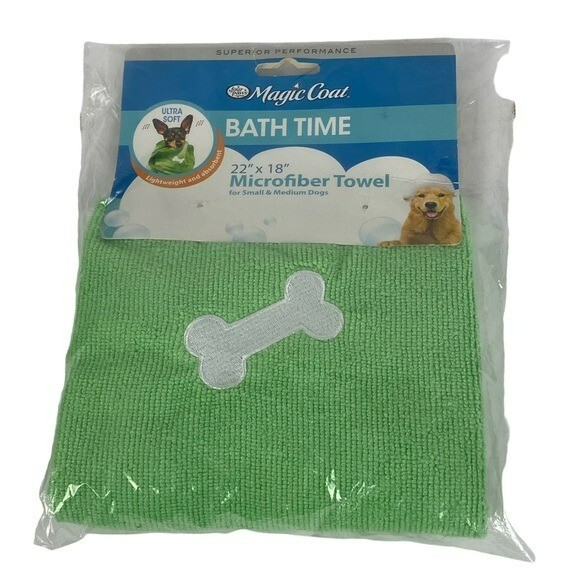 Magic Coat Microfiber Bath Towel 22x18 Inch for Small Medium Dogs Green