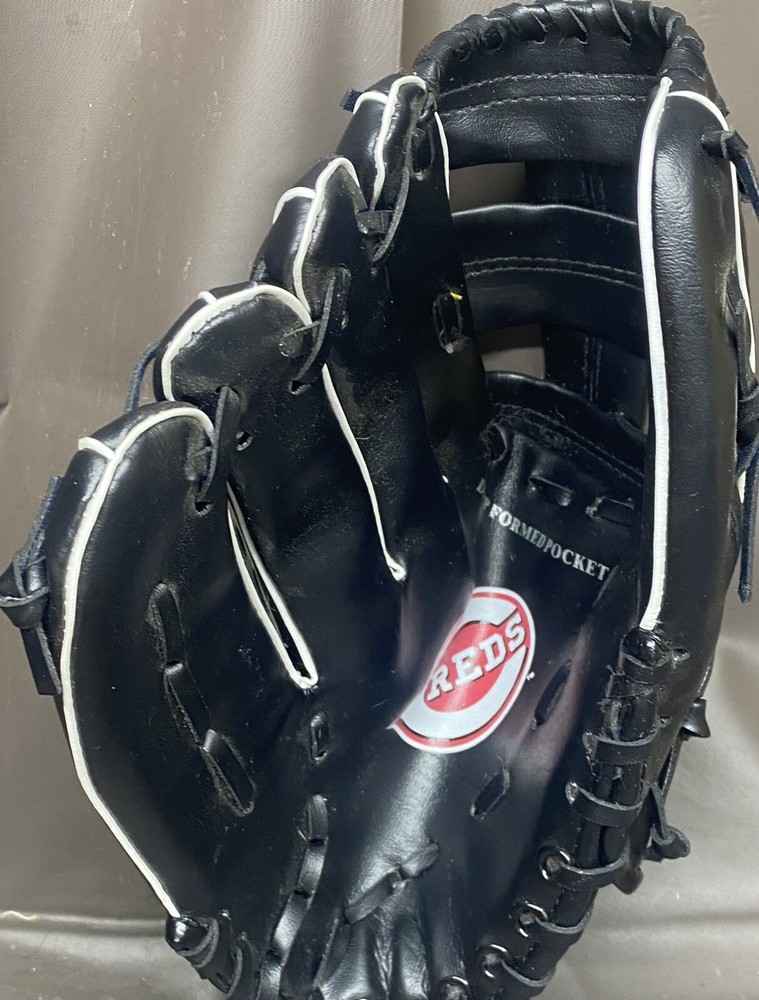 Cincinnati Reds Black Baseball Glove MBNA Baseball Souvenir