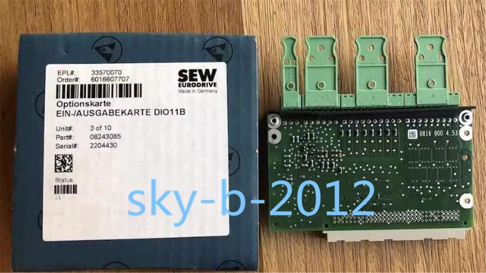 1 PCS Brand New SEW Inverter Bus Communication Module DIO11B in Original Box