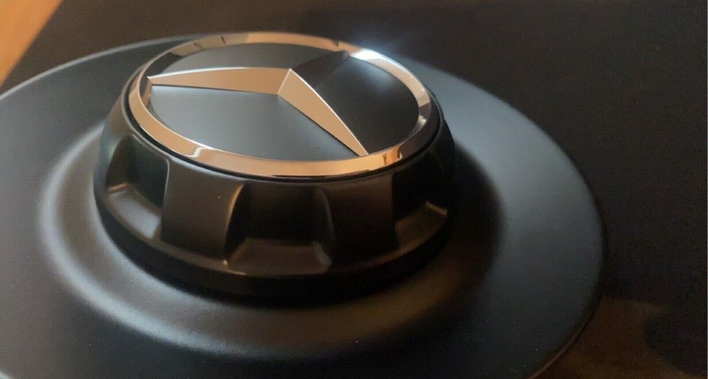 Mercedes Benz OEM Silver Center Cap Forged Wheels C63 S65 0004001100