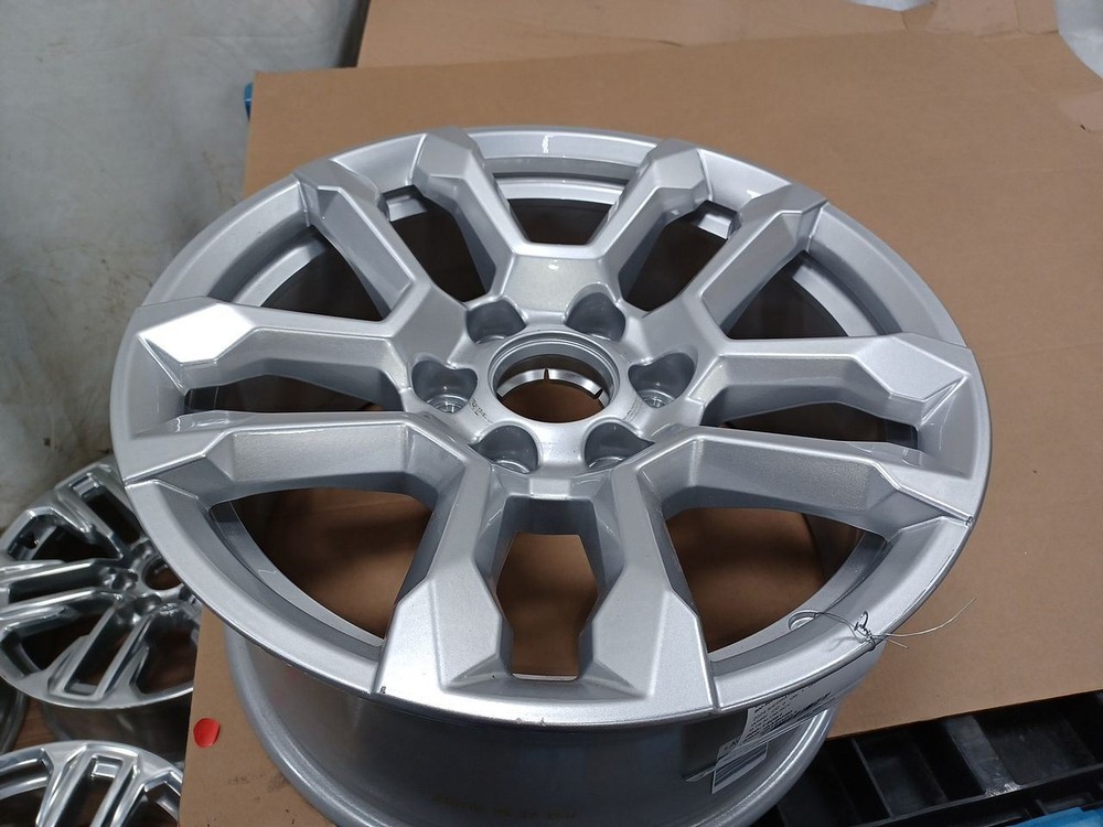 Aluminum 18x8.5 6x139.7mm Wheel 84604742 For 23-24 Sierra 1500 2940860