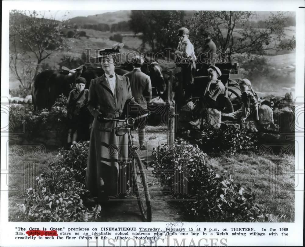 Press Photo Actor Bette Davis as School Mistress in 
