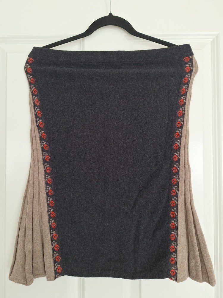 Gray Tan Wool Skirt Size 36 by IVCO