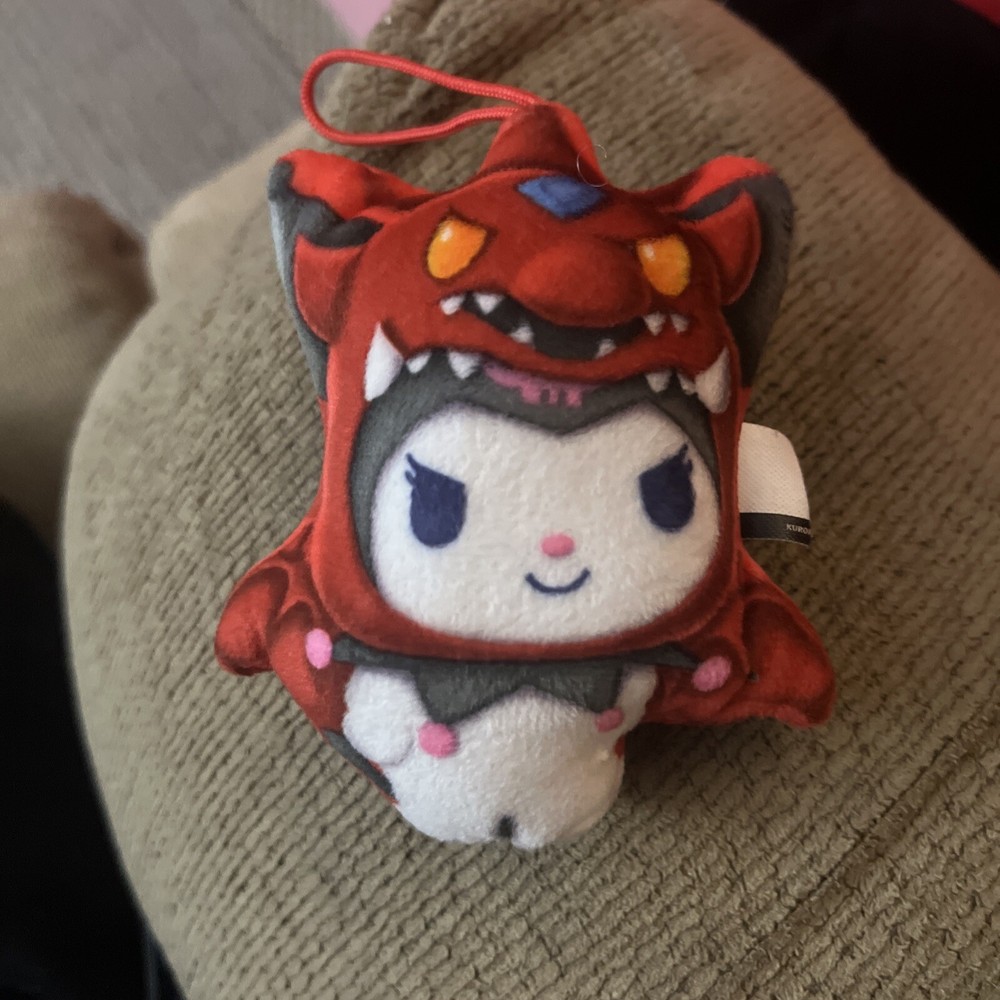 Kuromi and Slifer the Sky Dragon Yu-Gi-Oh Hello Kitty Happy Meal Toy #6 McDonalds