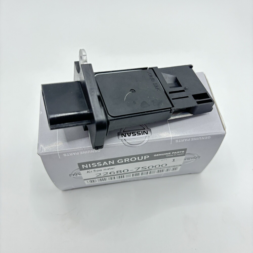 OEM Nissan Mass Air Flow Sensor MAF 22680-7S000 AFH70M-38 Factory Original