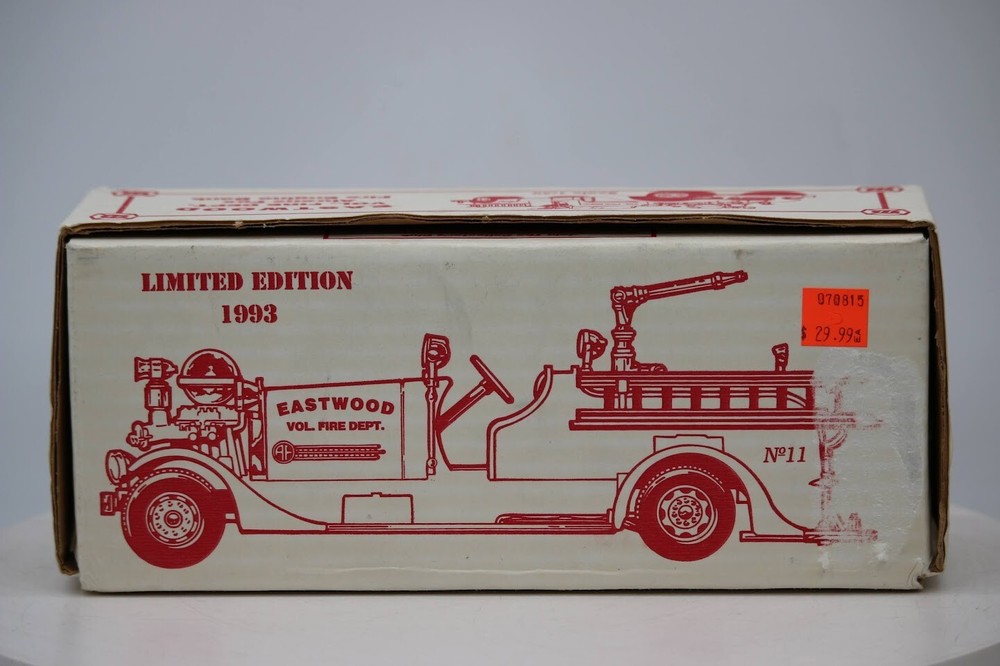 ERTL Collectibles 1926 Seagrave Pumper Eastwood Vol. Fire Dept. Die-Cast Bank