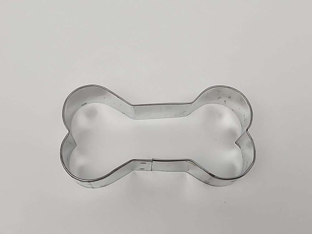 Medium Stainless Steel Dog Bone Cookie Cutter