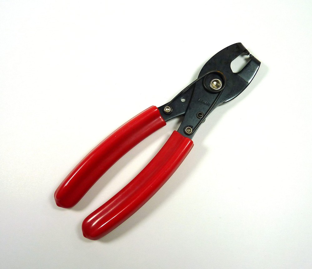 Nylon Strain Relief Bushing Pliers Tool