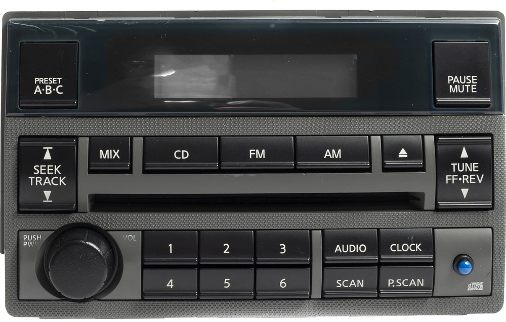 2005-2006 Nissan Altima AM FM Radio CD Player w Bluetooth Gray Part 28185ZB00A