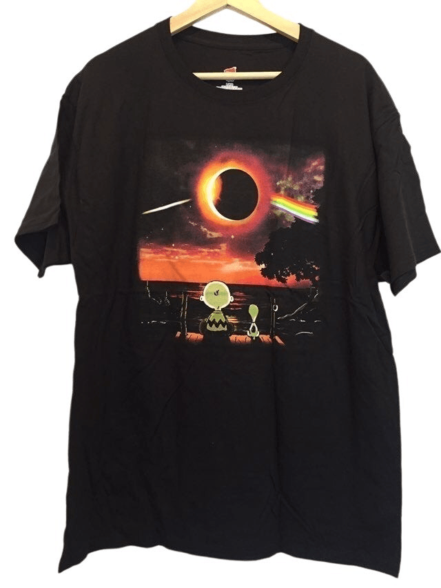 Charlie Brown x Snoopy Eclipse Tshirt Men’s Size Small
