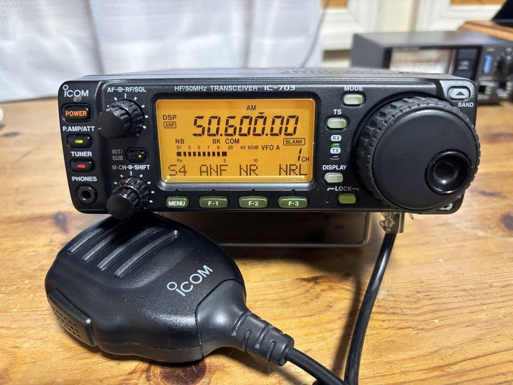 Icom IC-703 All Mode Transceiver DSP TCXO Auto Tuner SSB Filter Used