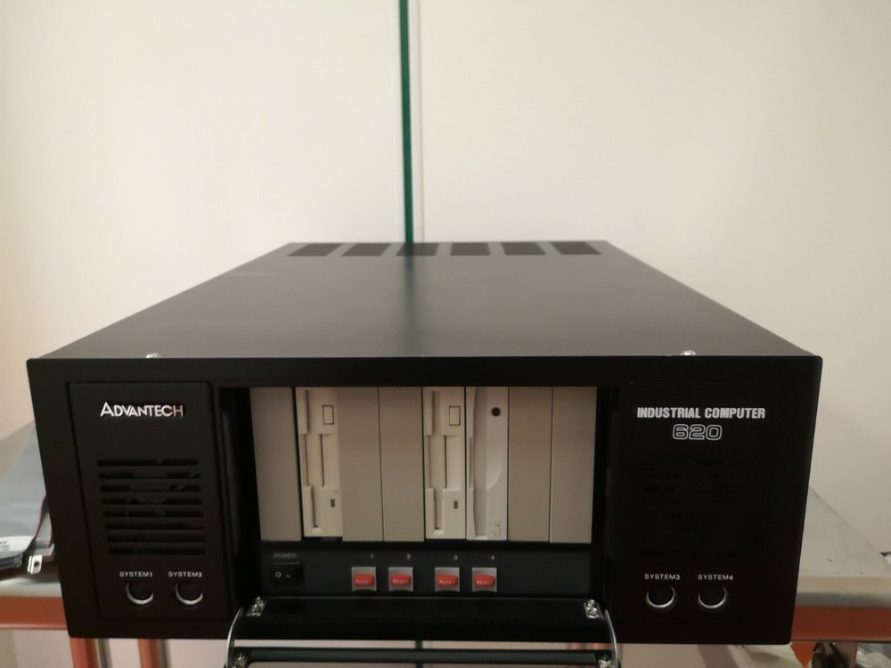 Advantech industrial computer 620. PN: 02-169207-00 Rev. D