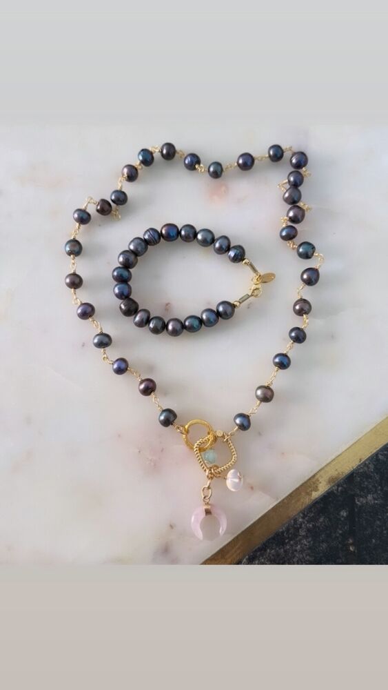 handmade jewelry natural gems, medium size, new, black pearls, rose quartz charm