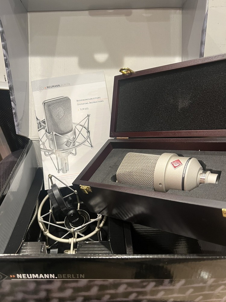 TLM 103 Large-Diaphragm Condenser Microphone (Nickel) w/Box & Shock Mount NEW