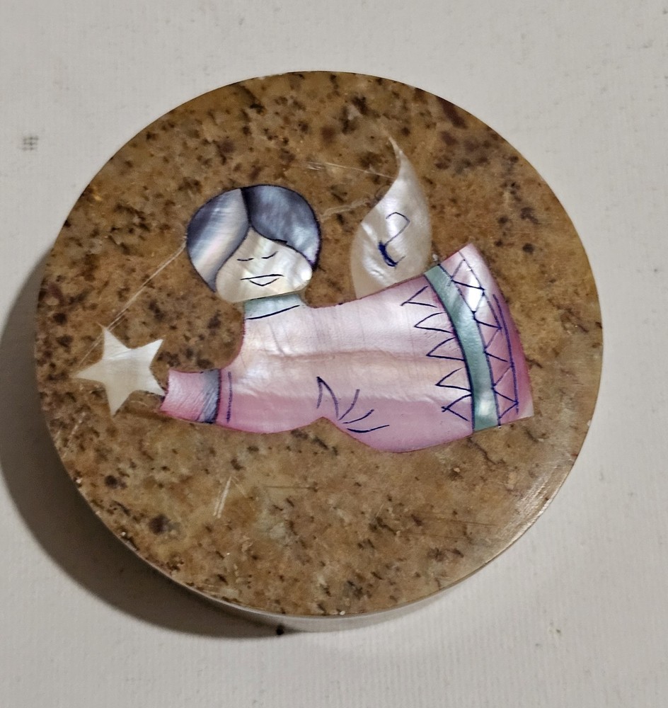 Handcrafted Soapstone Trinket Box with Mother of Pearl Angel Design from India A74