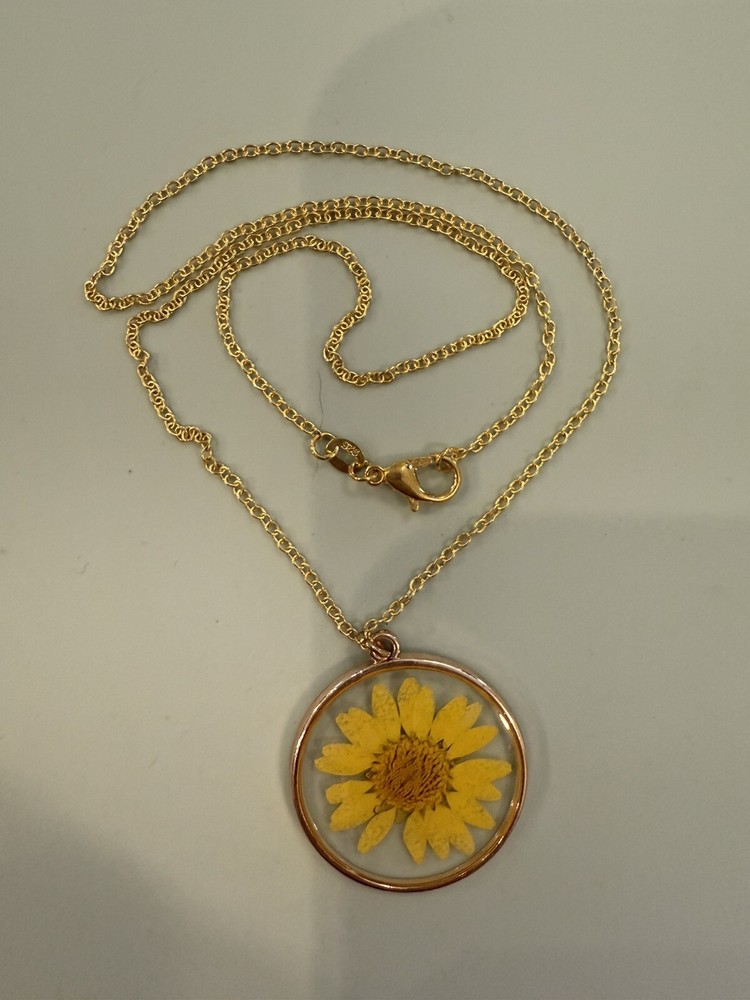 Dried Pressed Daisy Necklace