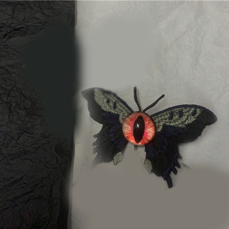 Butterfly Hair Clip Y2K Hair Pins Red Eyeball Side Clip Gothics Hair Accessory