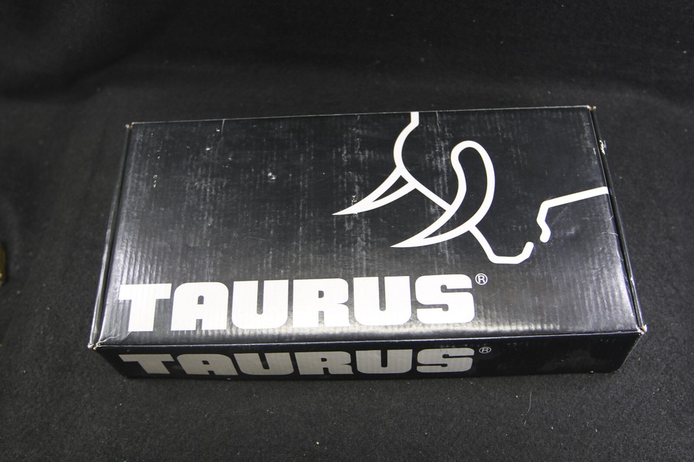 Taurus Model PT92 9mm Factory Orginal Gun Case Box Semi Auto Pistol 5