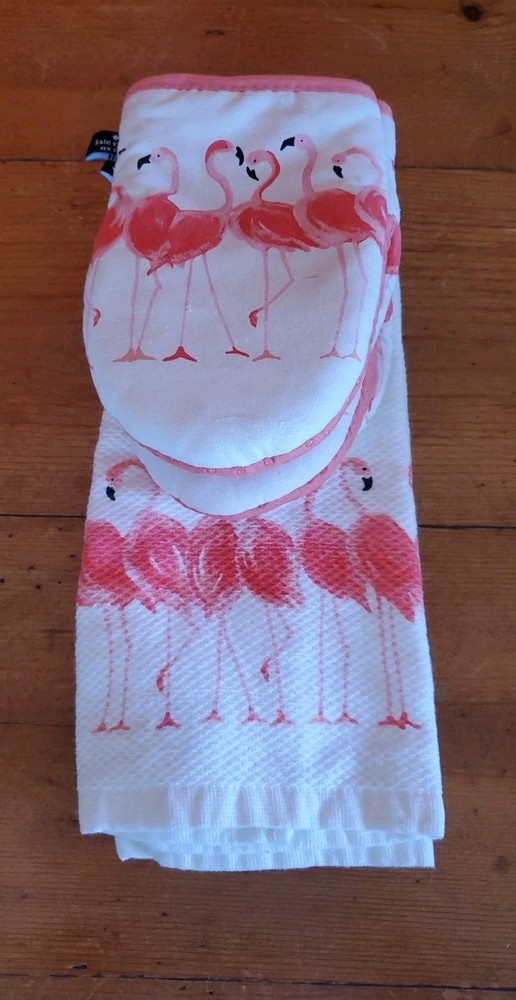 Kate Spade New York Pink Flamingos Kitchen Towels & Mini Oven Mitts 4-Piece Set