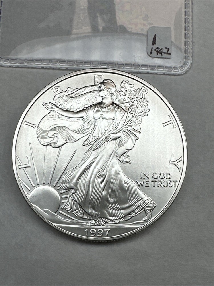 1997 Silver American Eagle. 1oz 0.999 Fine Silver. BU / Uncirculated Better Date