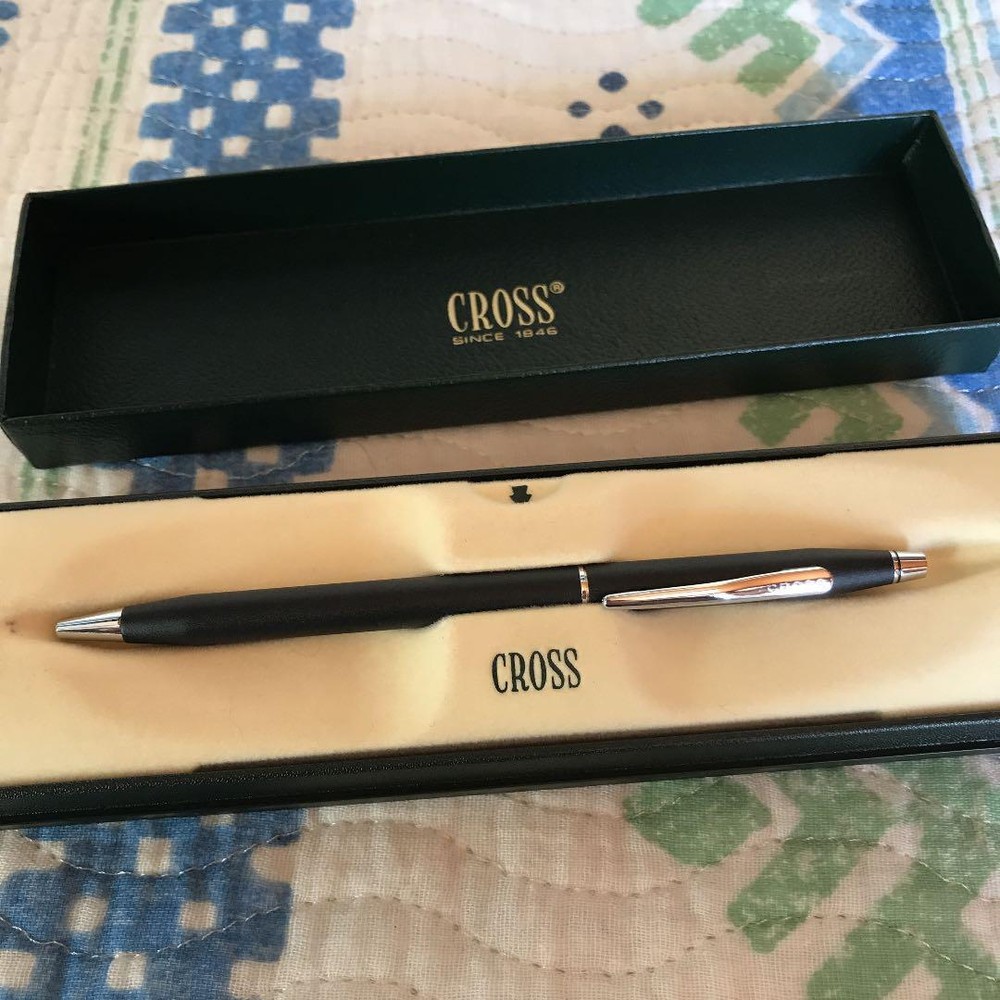 Cross ballpoint pen for job hunting #4310e5
