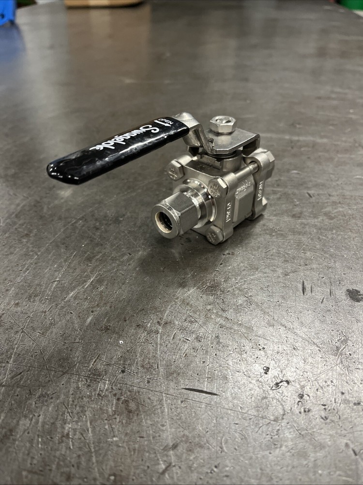 Swagelok 60 Series SS63TS8 3 Piece Ball Valve