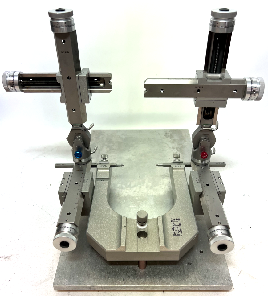 KOPF DUAL ULTRA PRECISE SMALL ANIMAL STEREOTAXIC Model 962