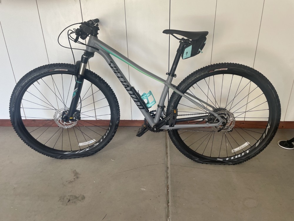 2022 Specialized Rockhopper Comp 29 Hardtail Mountain Bike