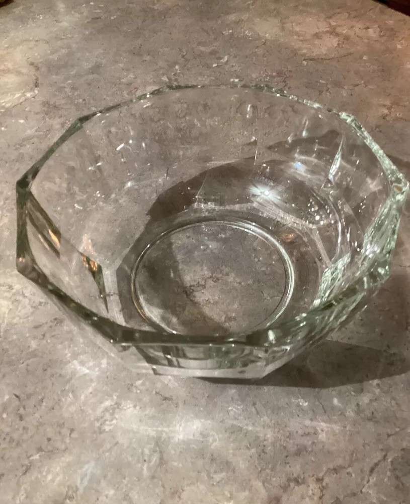 Vintage MCM Crystal Clear Paneled Glass Serving Salad Bowl 9”