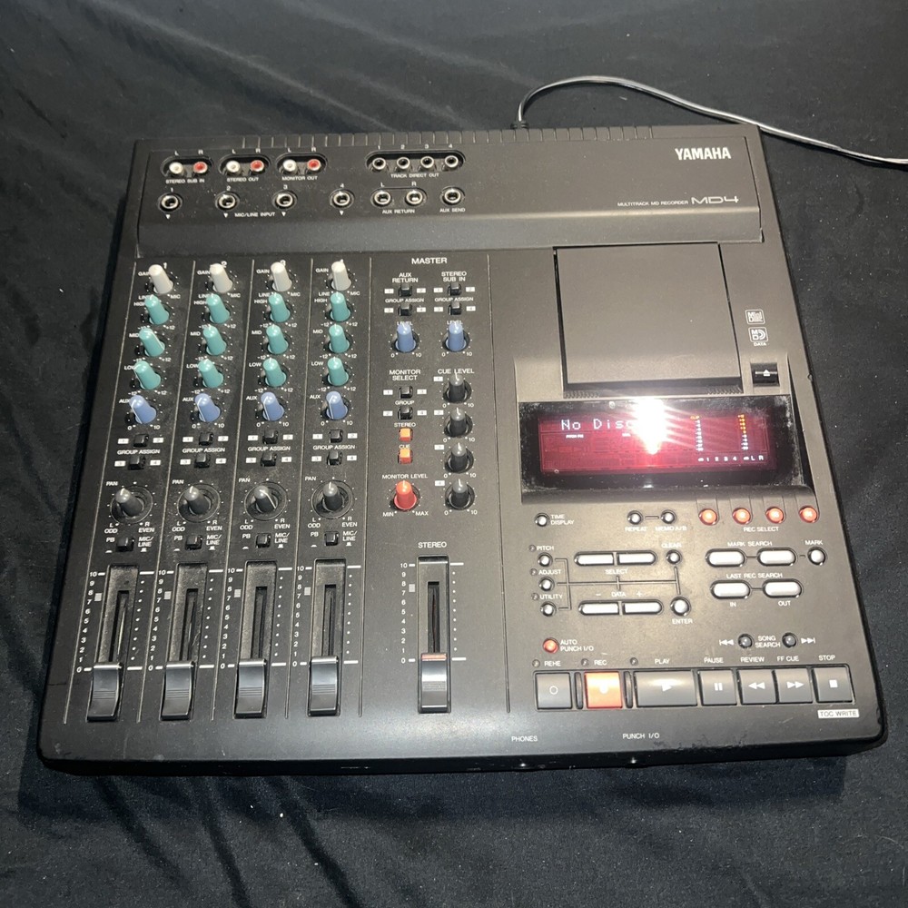 Yamaha MD4 Multitrack Recorder with Travel Case and Instruction Manual