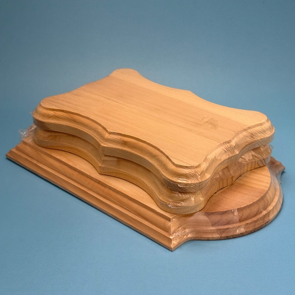 Set of 1 Innkeeper Sign & 2 Chippendale Pine Plaques - Wooden Blank Craft Signs.