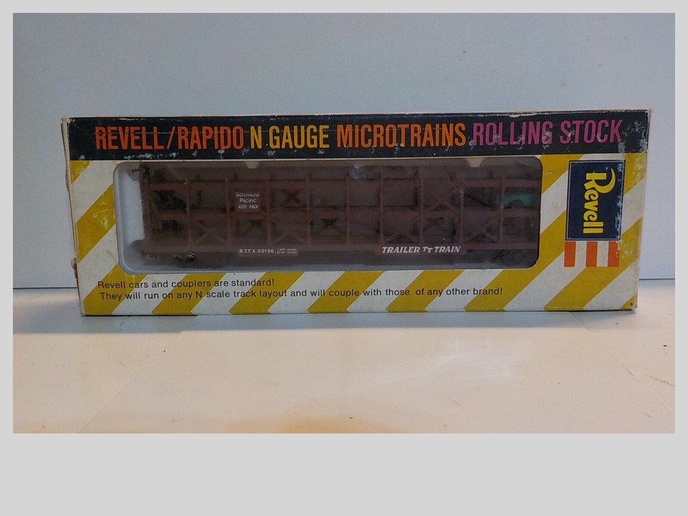 N Scale Vintage Revell Tri-Level Open Autorack Car Carrier #50156 W/Box #2604