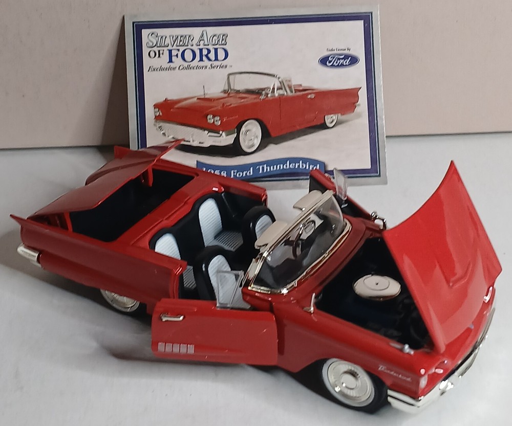 National Motor Museum Mint 1958 Ford Thunderbird Red Convertible Diecast 1:32