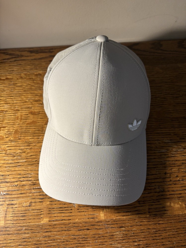Adidas tan nylon hat adjustable with rubberized logo on front, OS