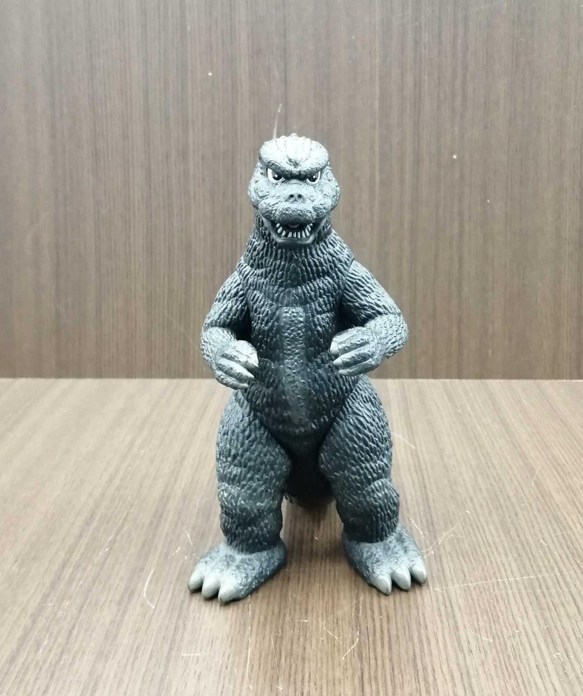 Godzilla 1974 Model 16146 Bandai G9T44