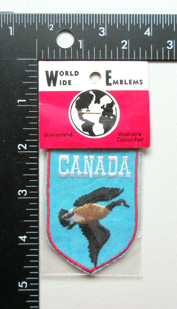 CANADA FLYING GOOSE WORLD WIDE EMBLEMS SOUVENIR & TRAVEL COLLECTIBLE PATCH