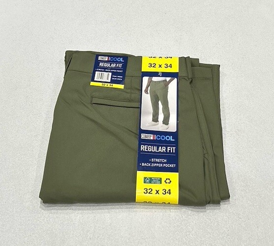 32 Degrees Men's Regular Fit Stretch Soft Touch Pocket Tech Pants, Green, 32X34