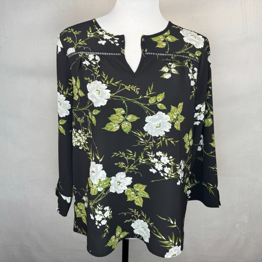 Fever Blouse Sz S Black Green White Floral Print VNeck Ladder Trim 3/4 Sleeves