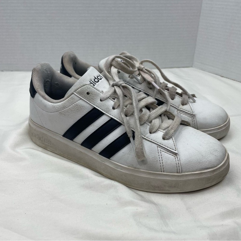 Adidas Cloudfoam Grand Court White Womens Lace-Up Tennis Sneaker Size 7