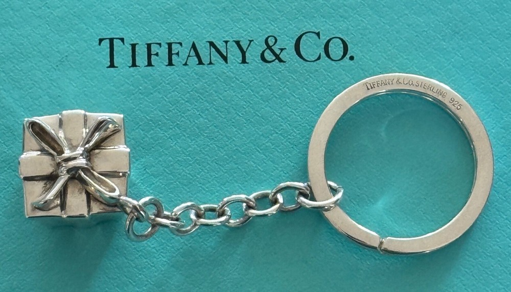 Tiffany & Co  Bow Box Keyring Keychain Sterling Silver  925