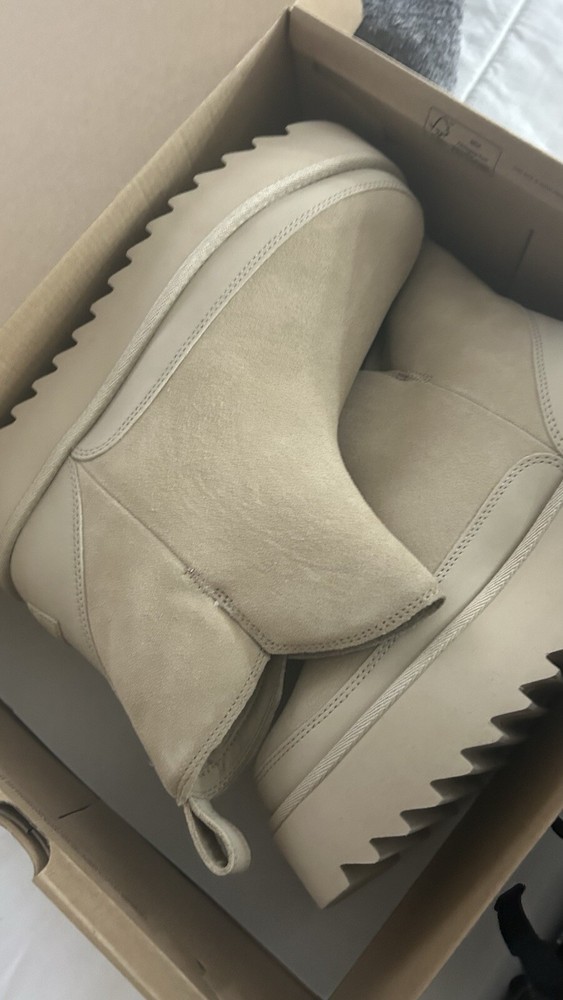 Size 7 Uggs New Never Used