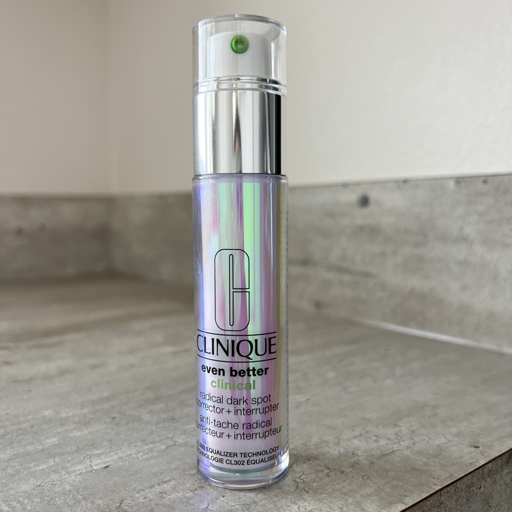 Clinique Even Better Clinical Radical Dark Spot Corrector and Interrupter Serum