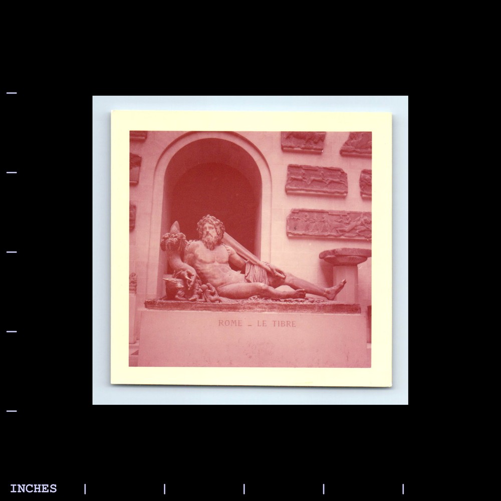 Square Color Photo STATUE OF MAN ROME LE TIBRE